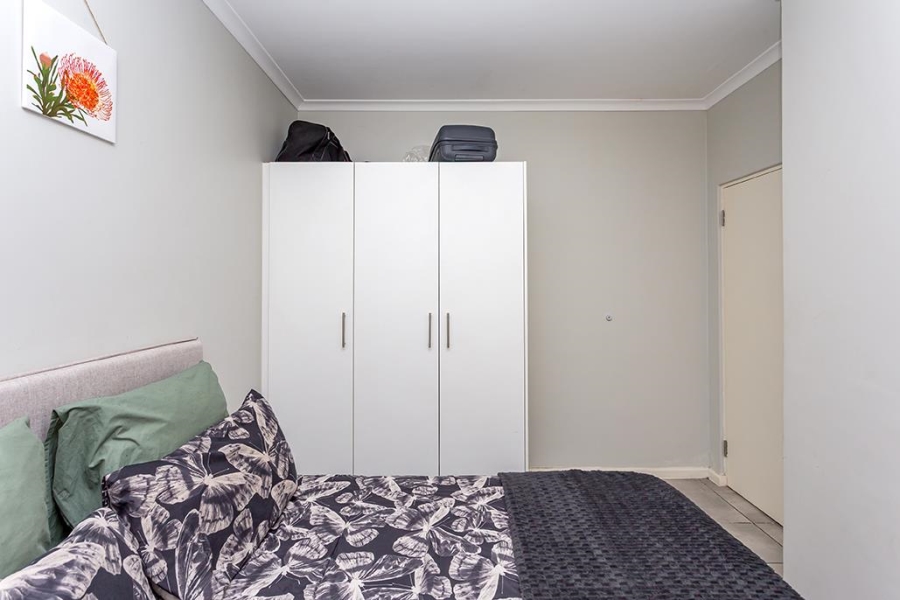 2 Bedroom Property for Sale in Parklands Western Cape